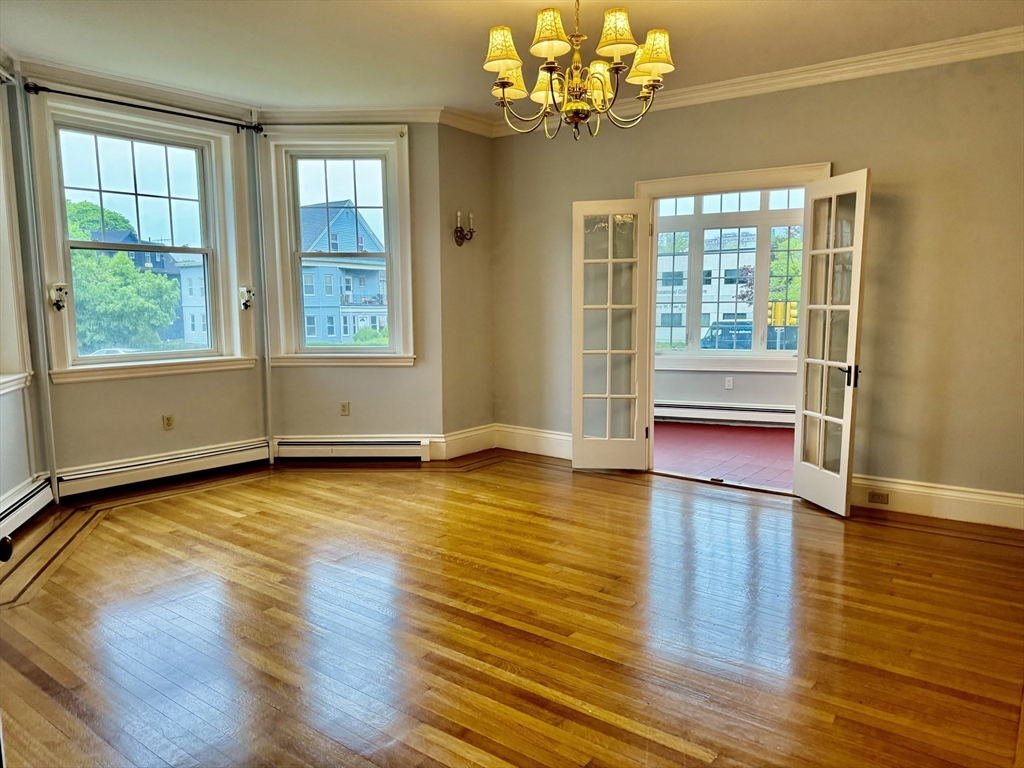25 Reynolds Avenue # 1