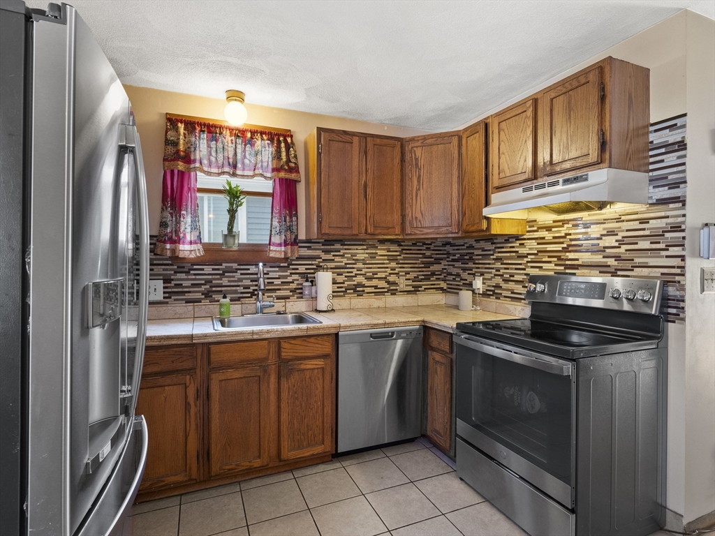 19 Hillside Ave # 19