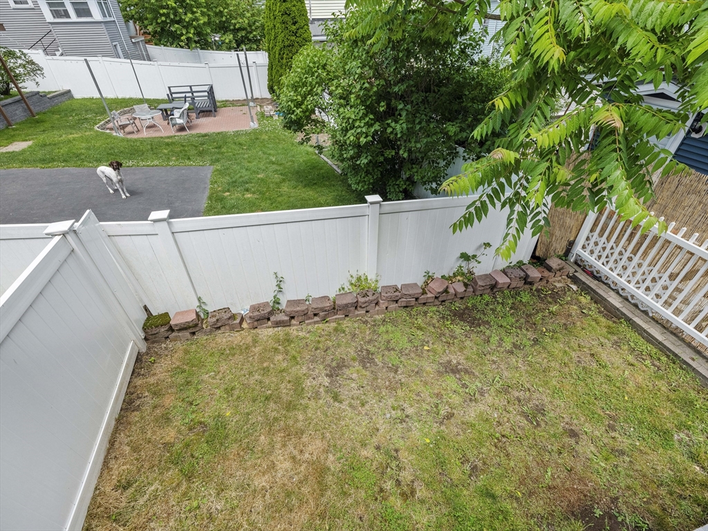 19 Hillside Ave # 19