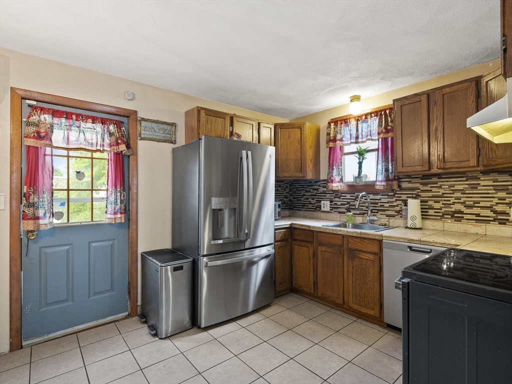 19 Hillside Ave # 19
