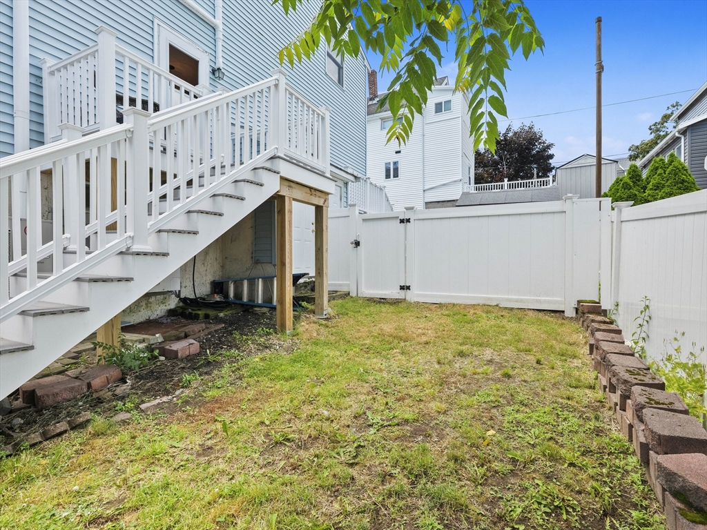 19 Hillside Ave # 19
