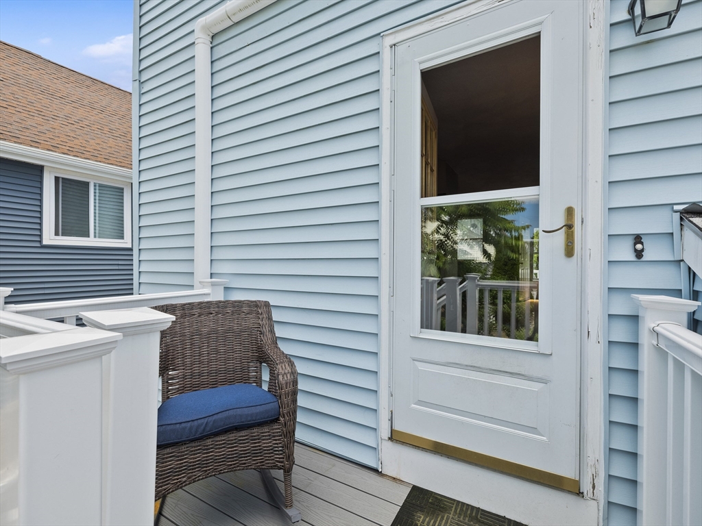 19 Hillside Ave # 19