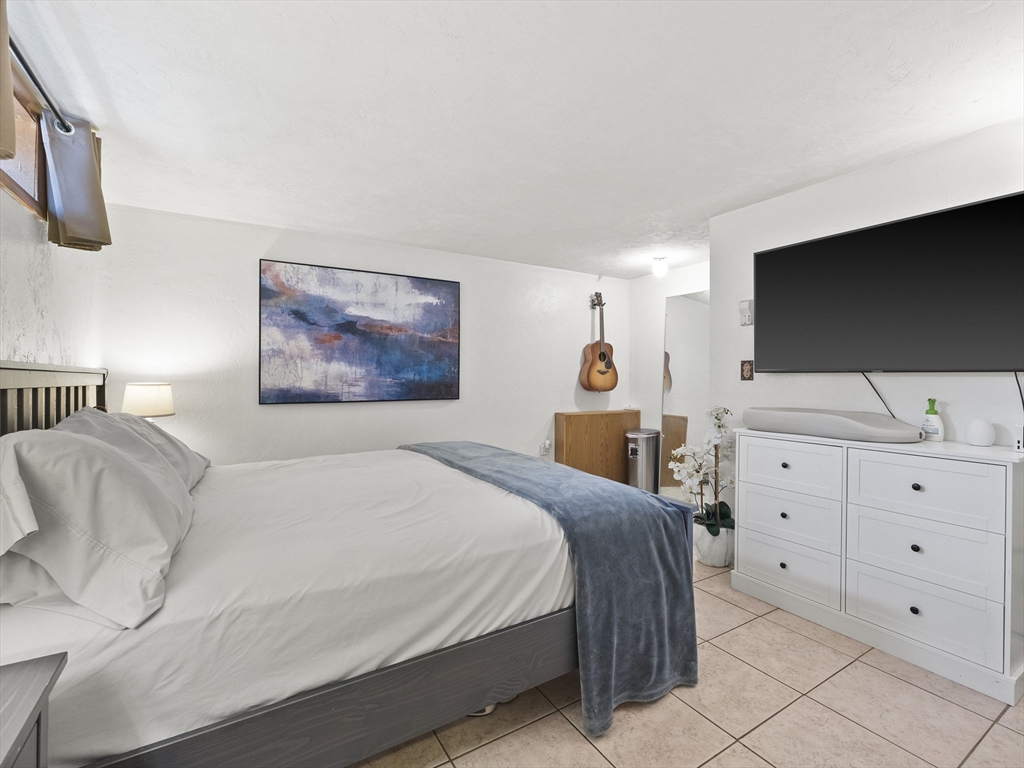 19 Hillside Ave # 19