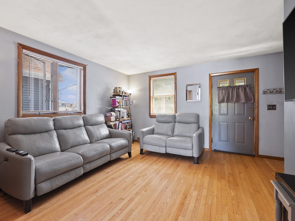 19 Hillside Ave # 19