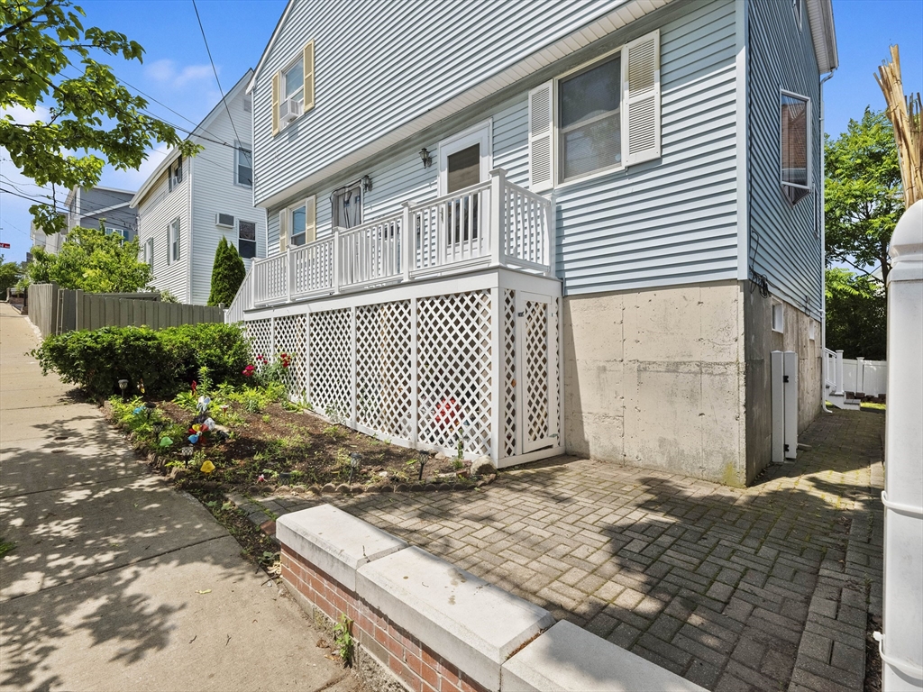 19 Hillside Ave # 19