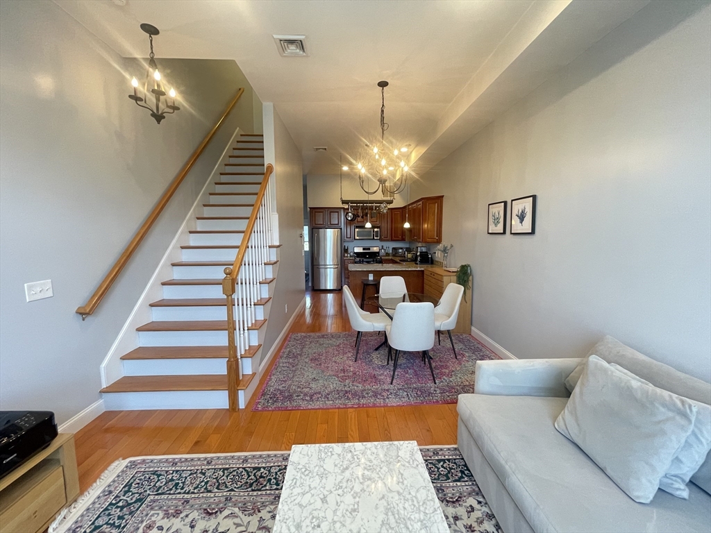 195 Washington Ave # 3