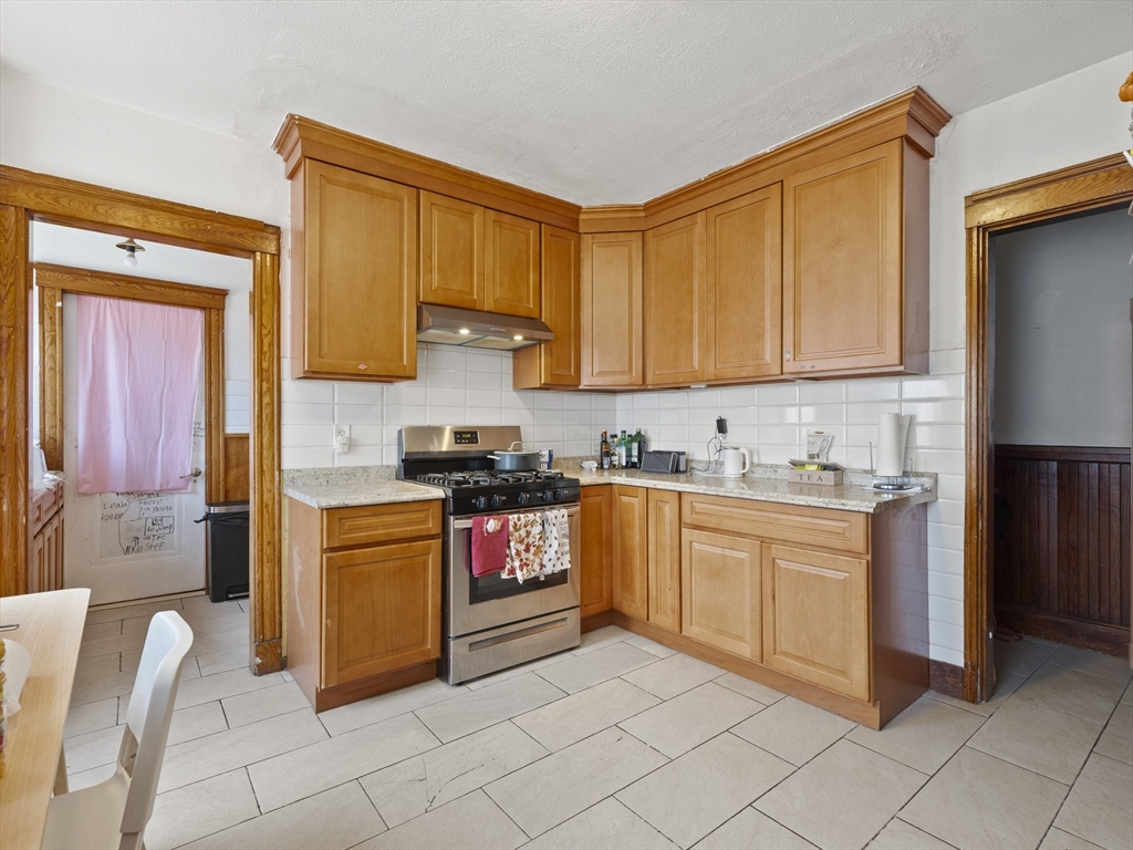 161-163 Proctor Ave