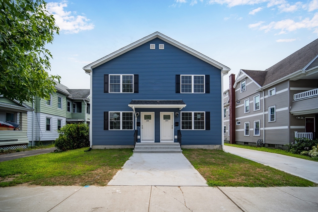 857-859 Carew St