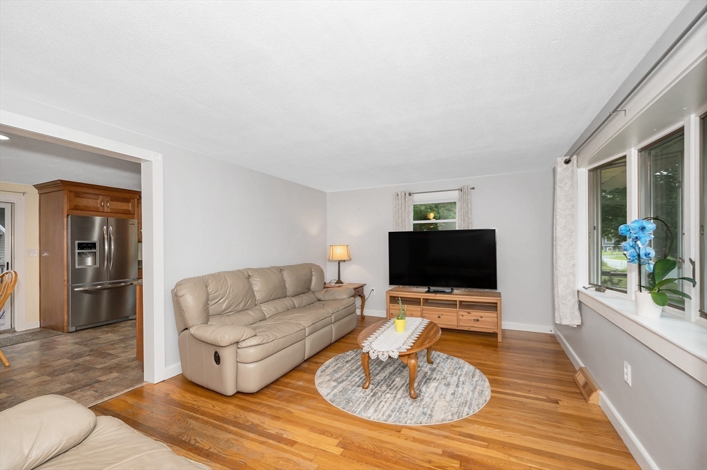 42 Tanglewood Drive