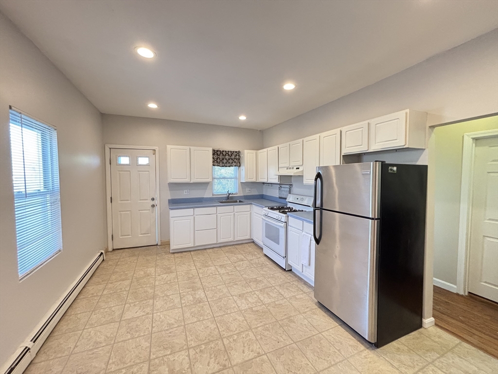 361 Crescent Ave # 3
