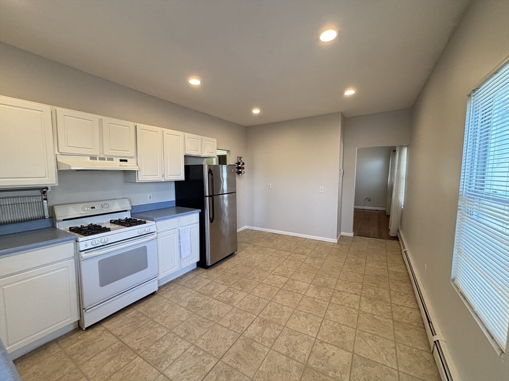 361 Crescent Ave # 3