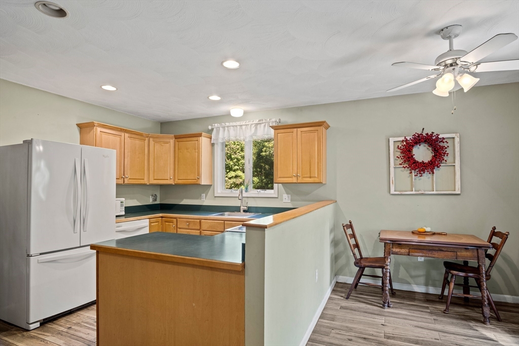15 Silver Birch Ln