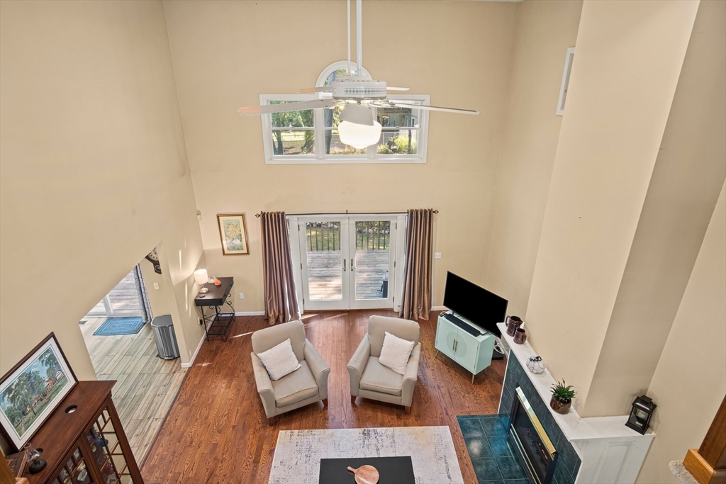 15 Silver Birch Ln