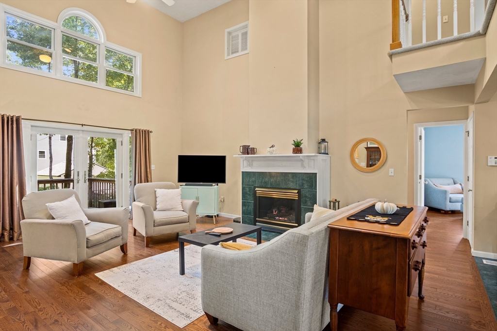 15 Silver Birch Ln