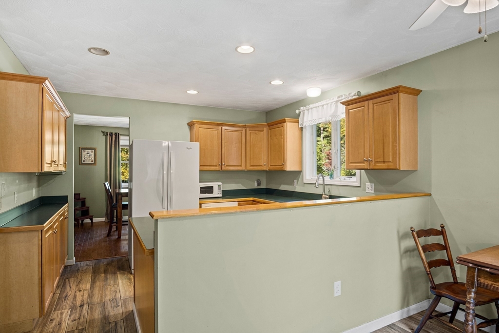 15 Silver Birch Ln