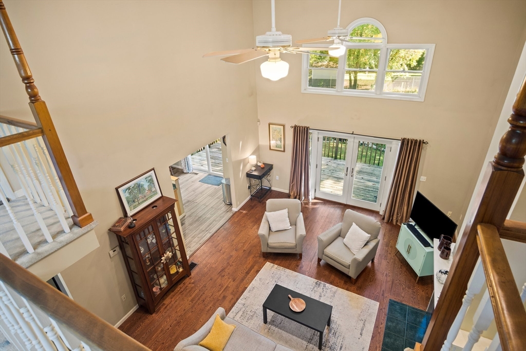 15 Silver Birch Ln
