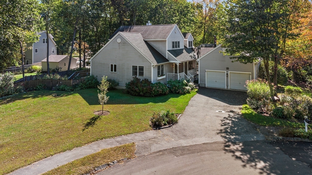 15 Silver Birch Ln