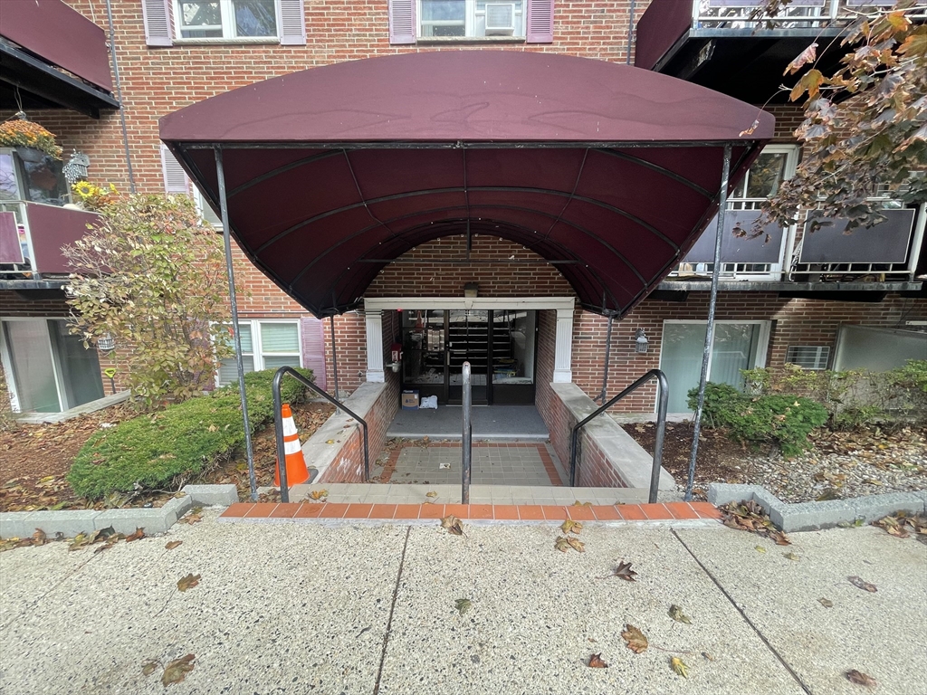 70 Warren Ave # 1 Unit: 3-1