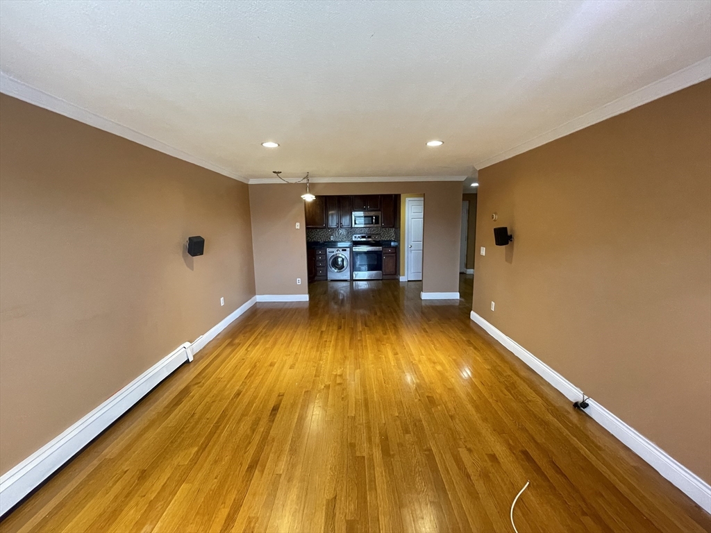 70 Warren Ave # 1 Unit: 3-1