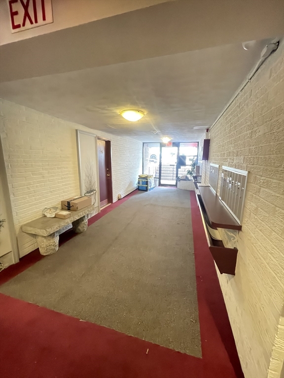 70 Warren Ave # 1 Unit: 3-1