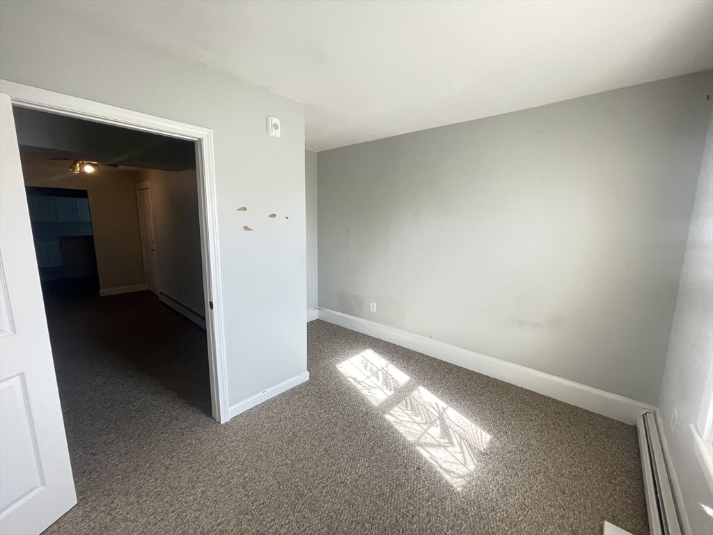 21 Essex Street # 6