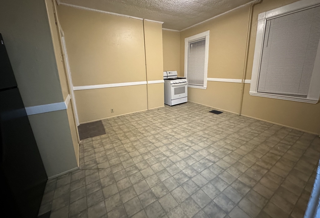 368 Ferry Street # 2