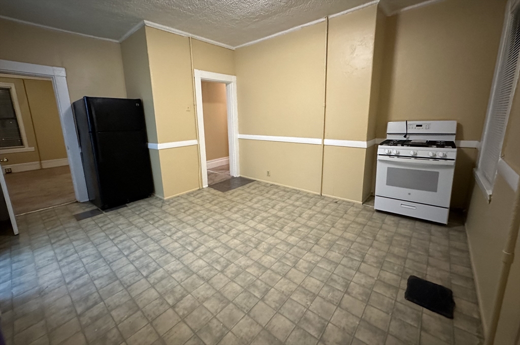 368 Ferry Street # 2
