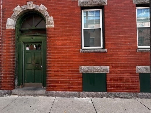 63 Frankfort # 6