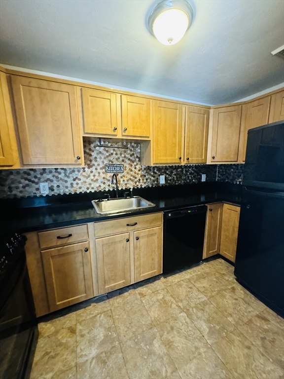 179 Colonel Bell Dr # 179