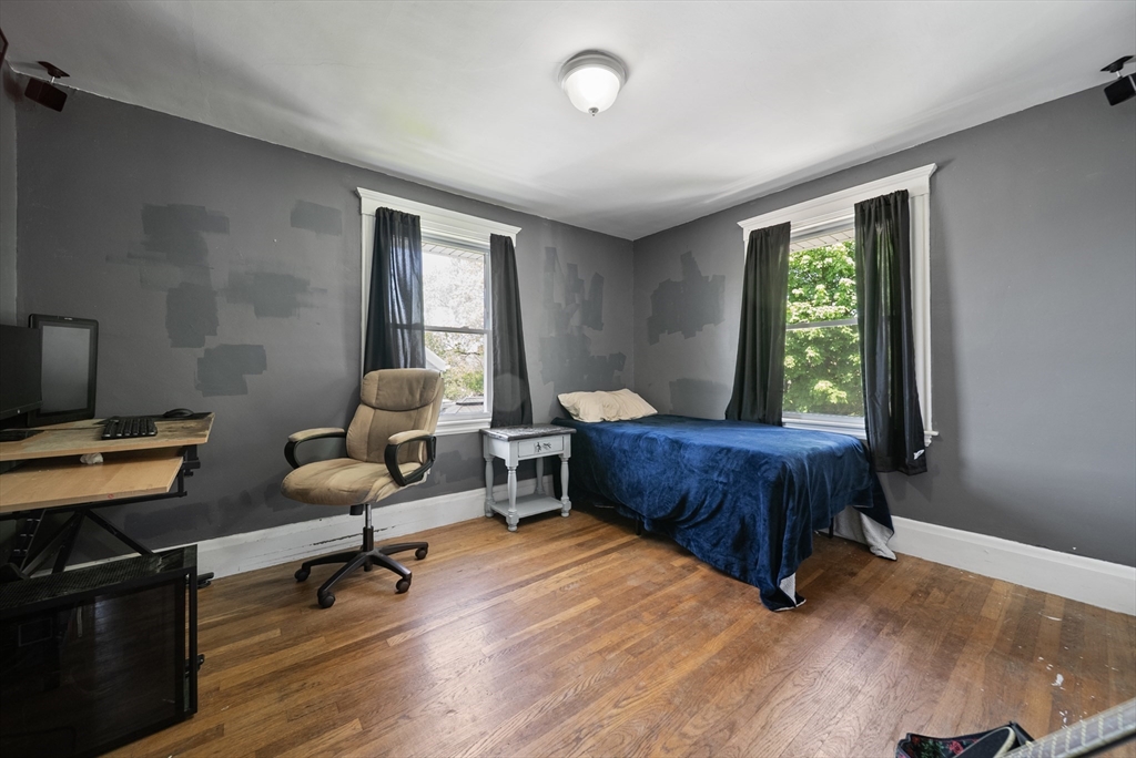 67 Conomo Ave