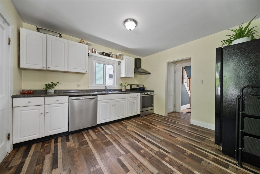 67 Conomo Ave