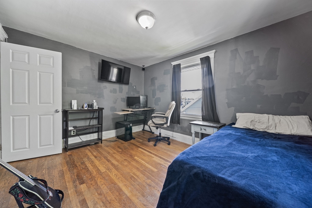 67 Conomo Ave
