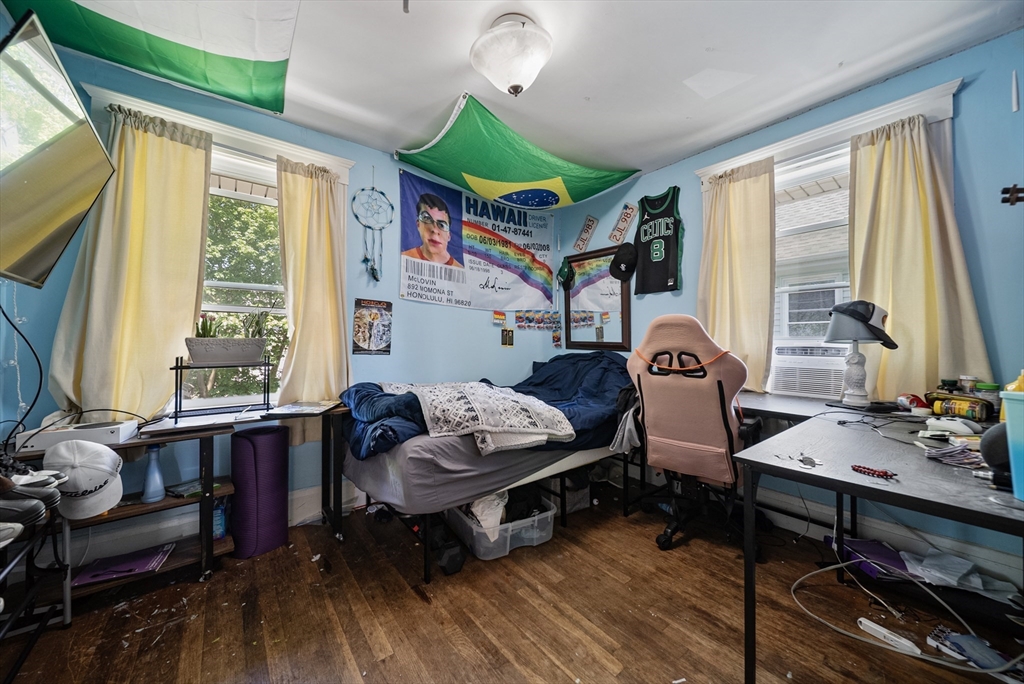 67 Conomo Ave