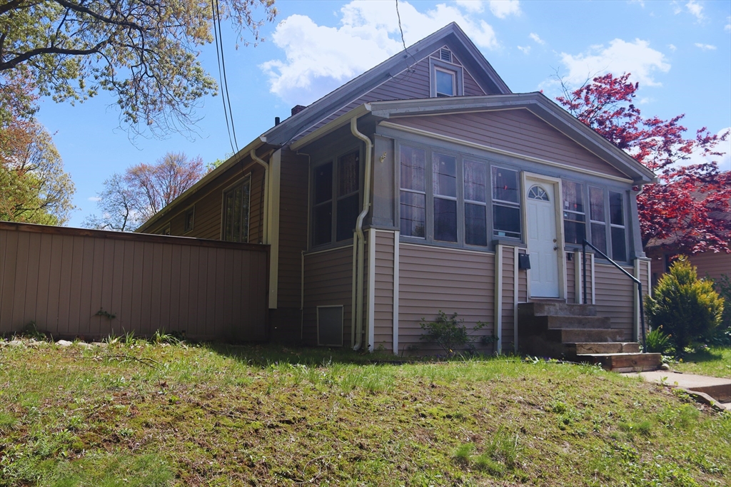 27 Bushwick Pl
