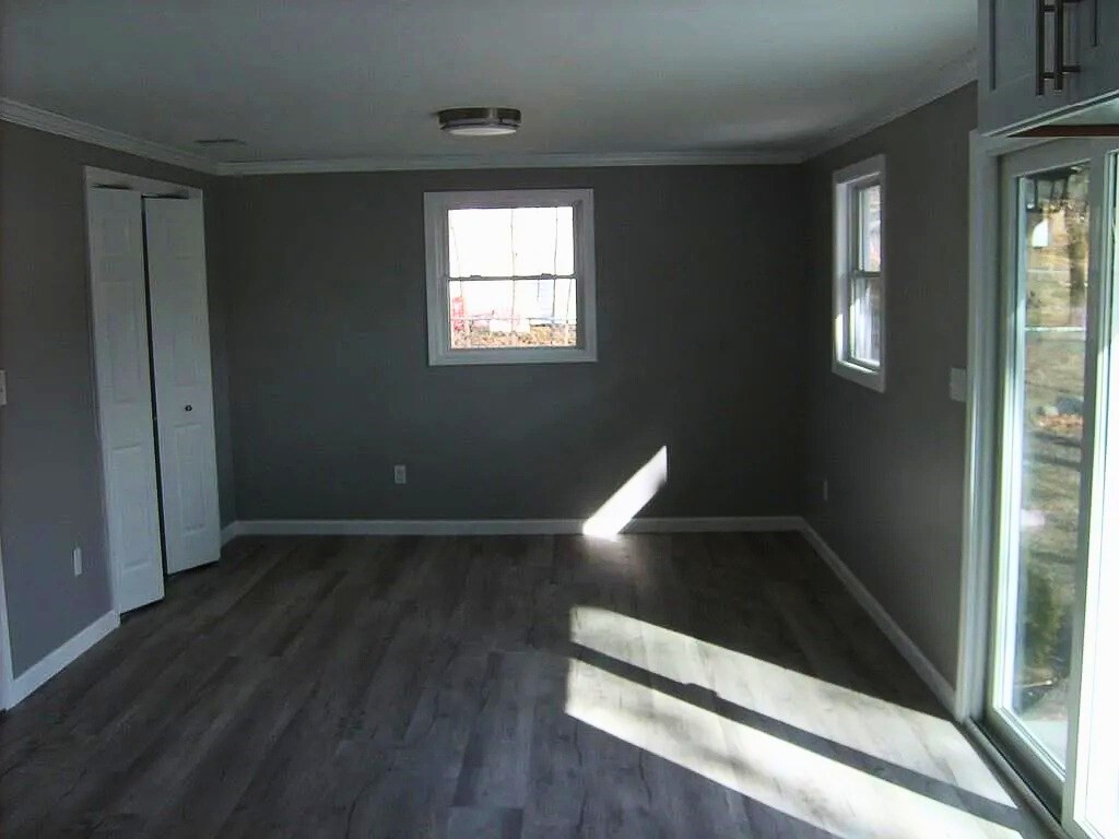 71 Kathleen Rd