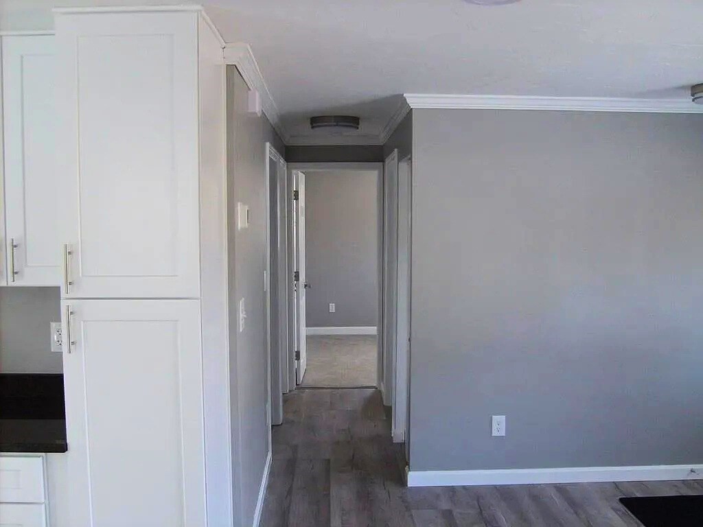 71 Kathleen Rd