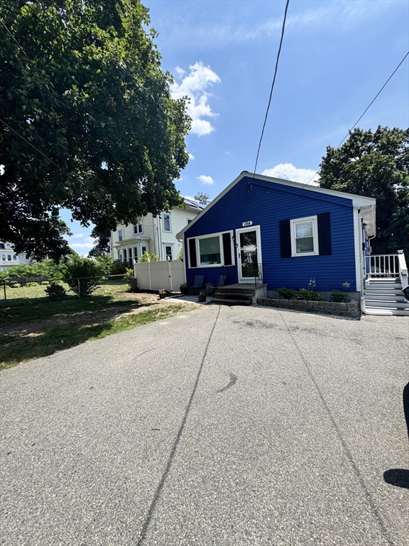 194 Prospect St