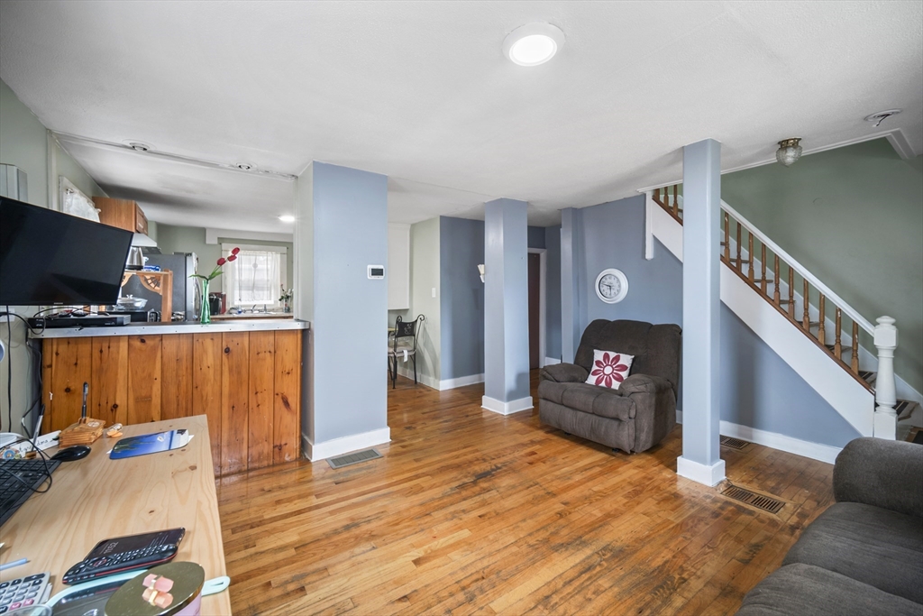 20 Murray St