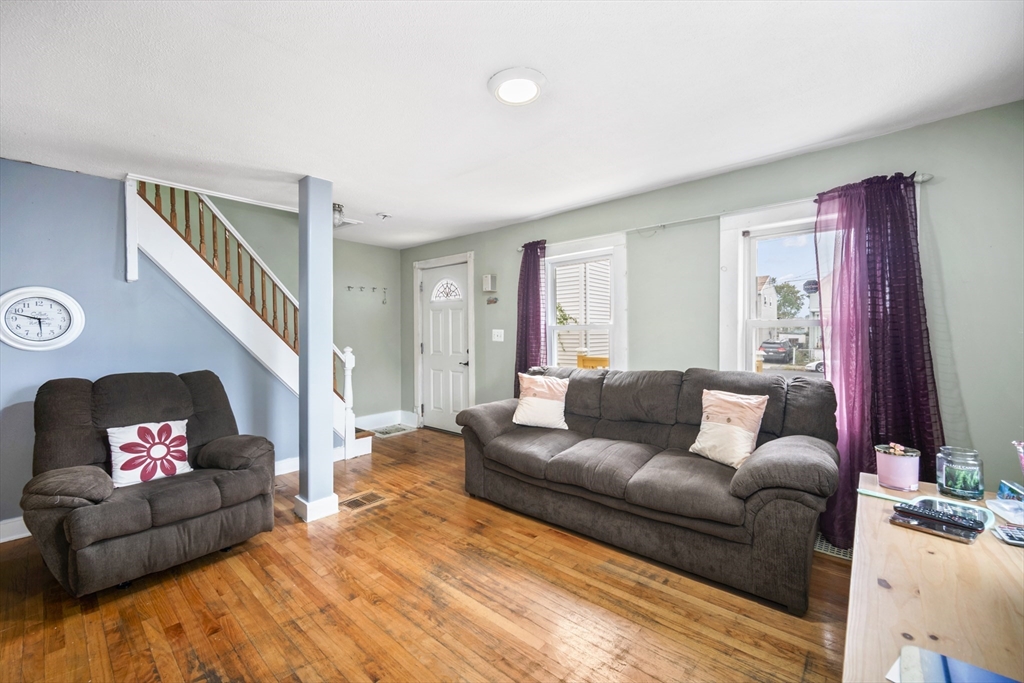 20 Murray St