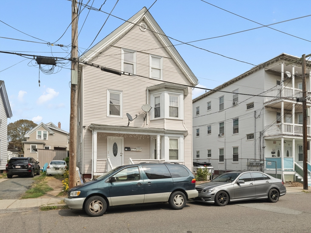 9 Rhodes Ave