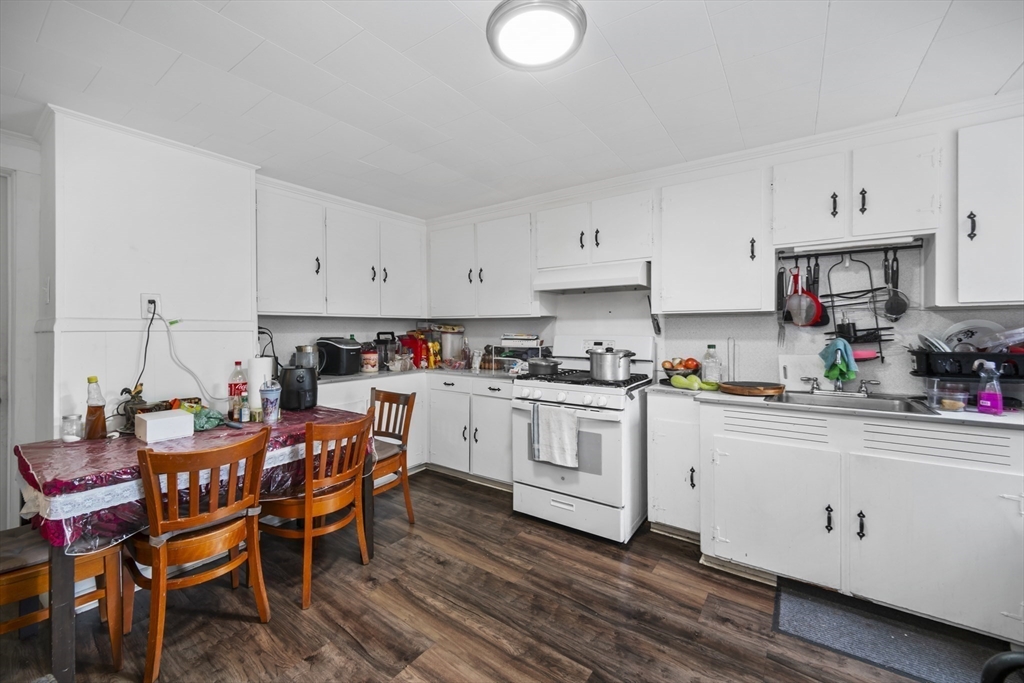 125 Putnam St