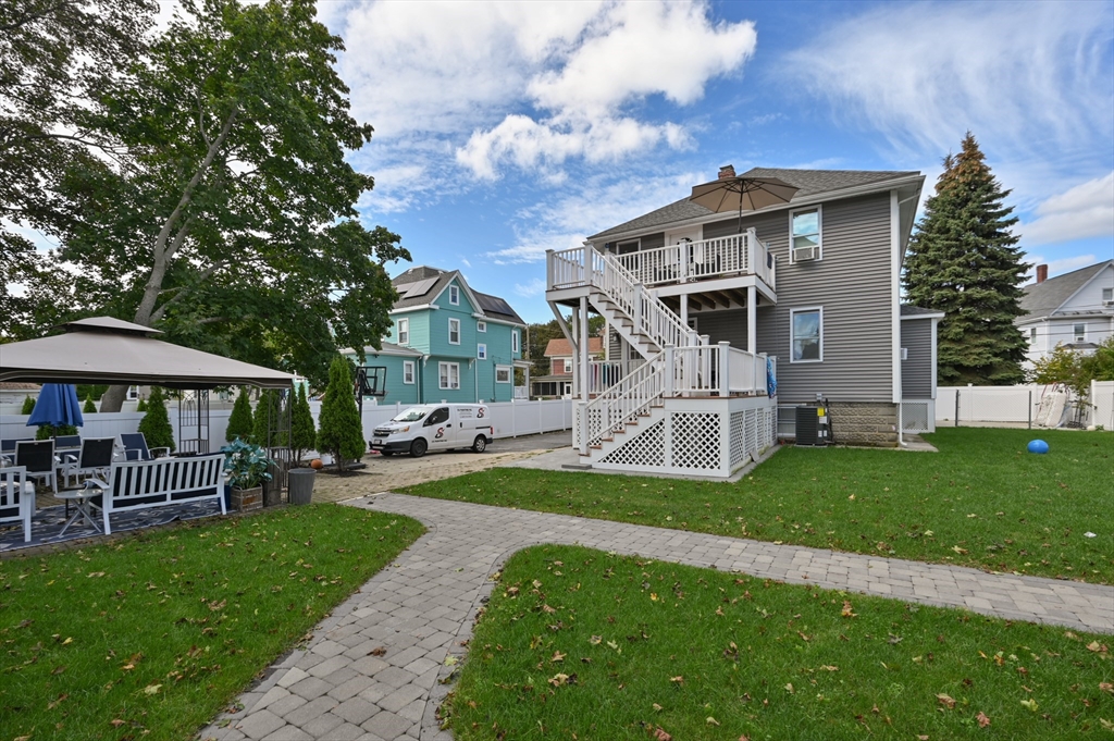 32-34 Mount Vernon St