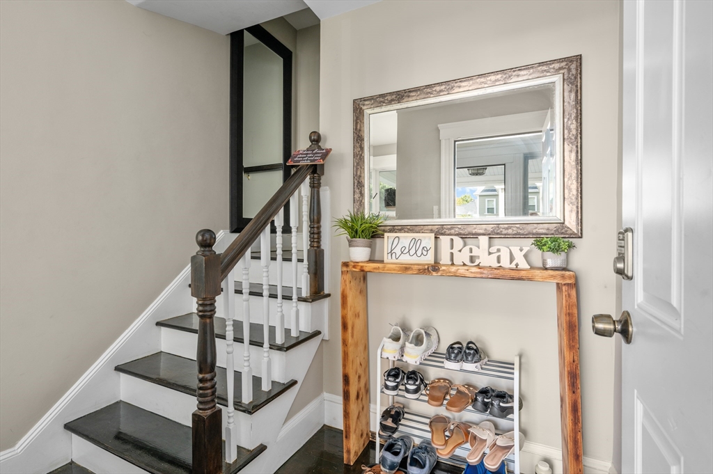 32-34 Mount Vernon St