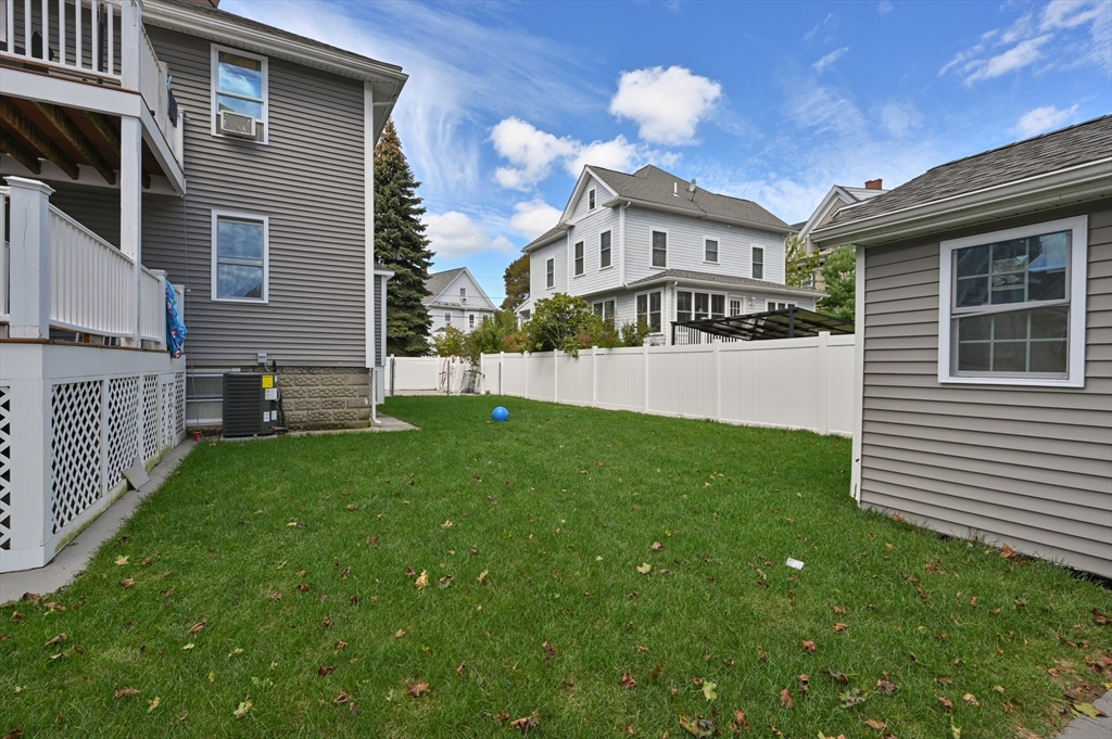 32-34 Mount Vernon St