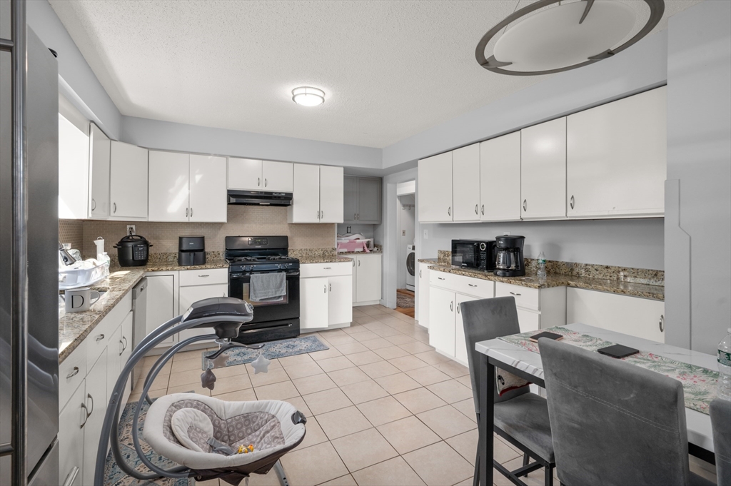 32-34 Mount Vernon St