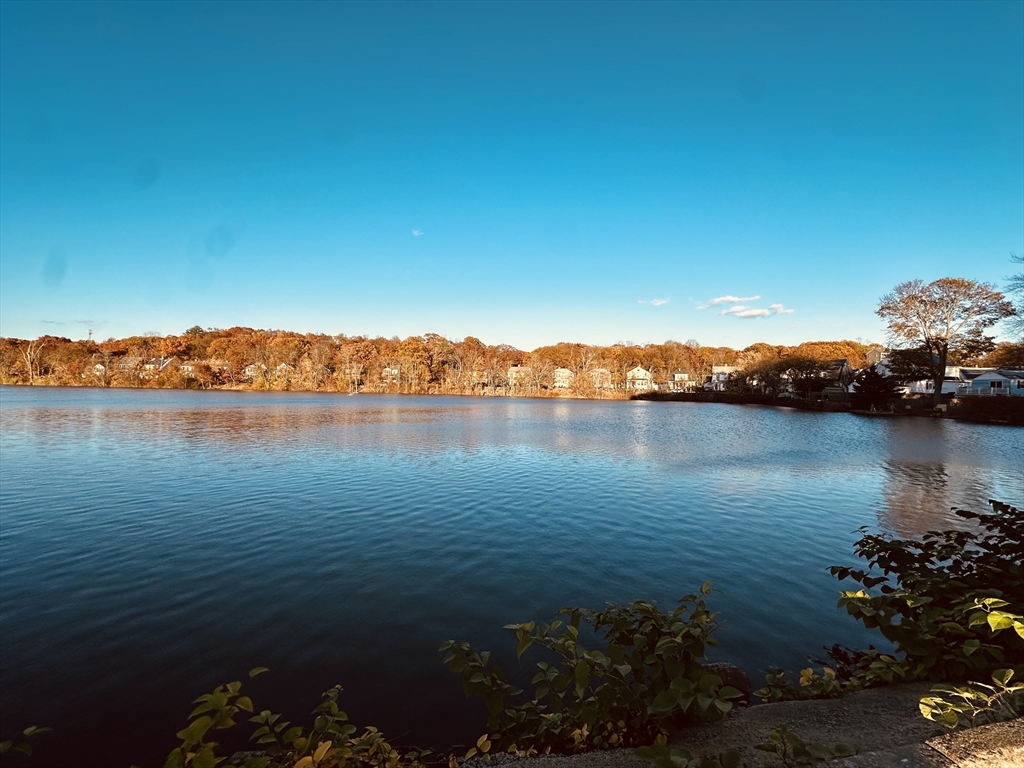 605 Eastern Ave # 211