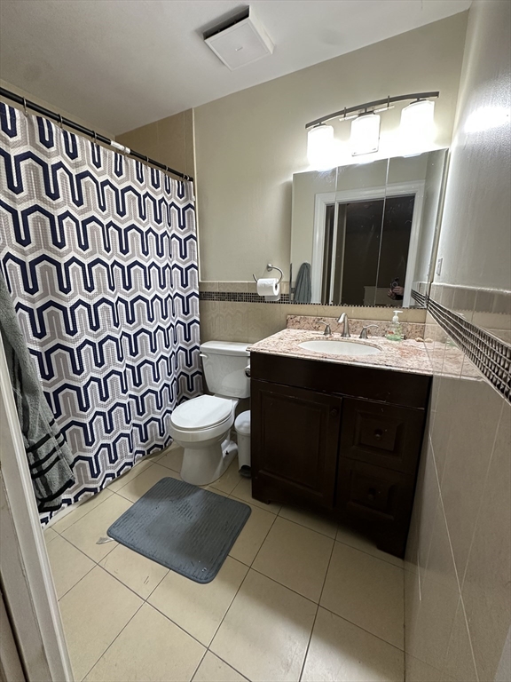 605 Eastern Ave # 211