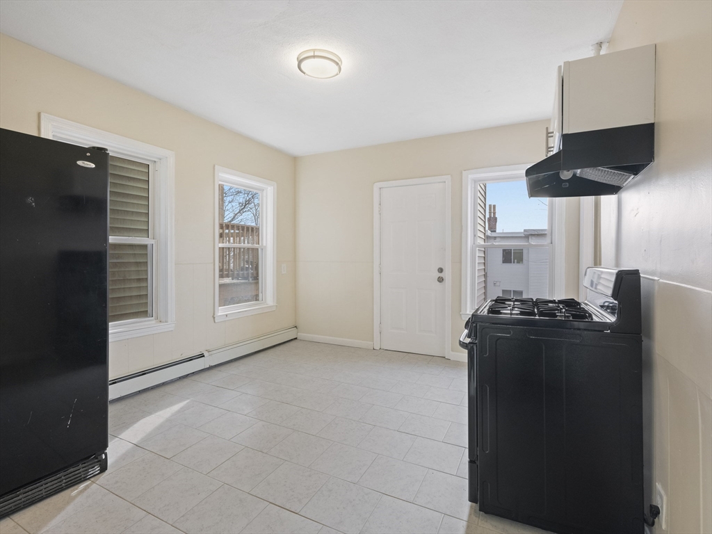 75 Bellingham St # 1