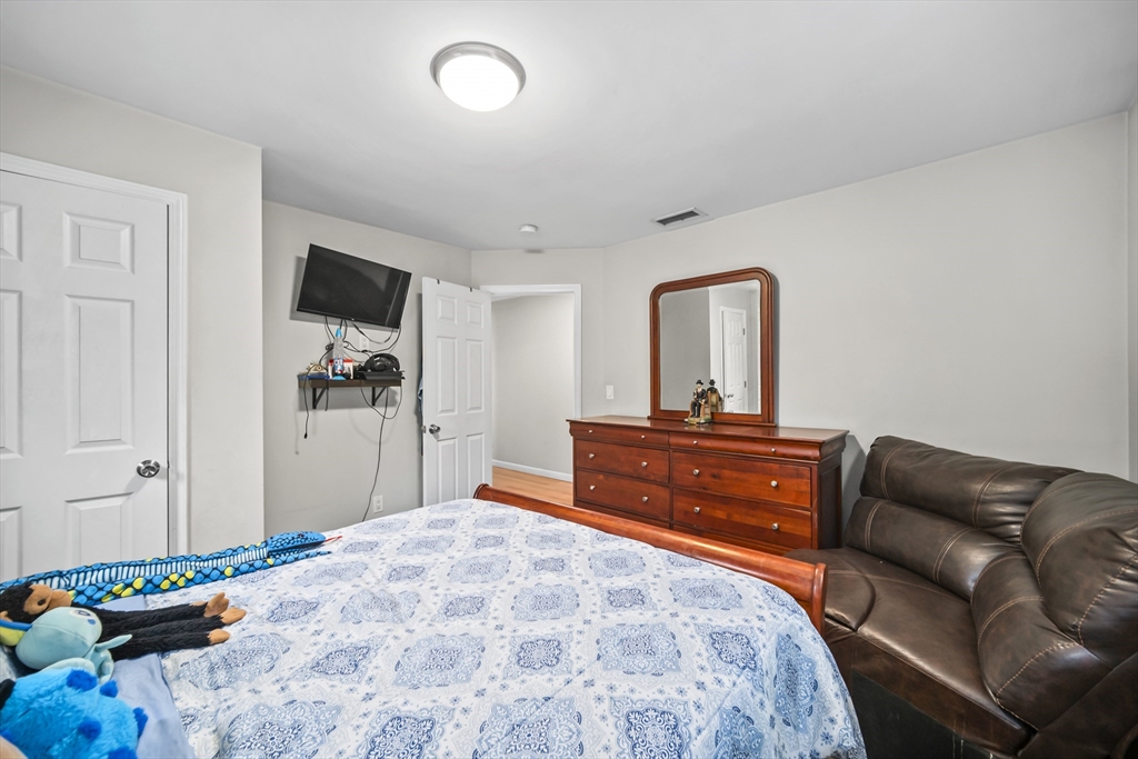 19 Observatory Ave