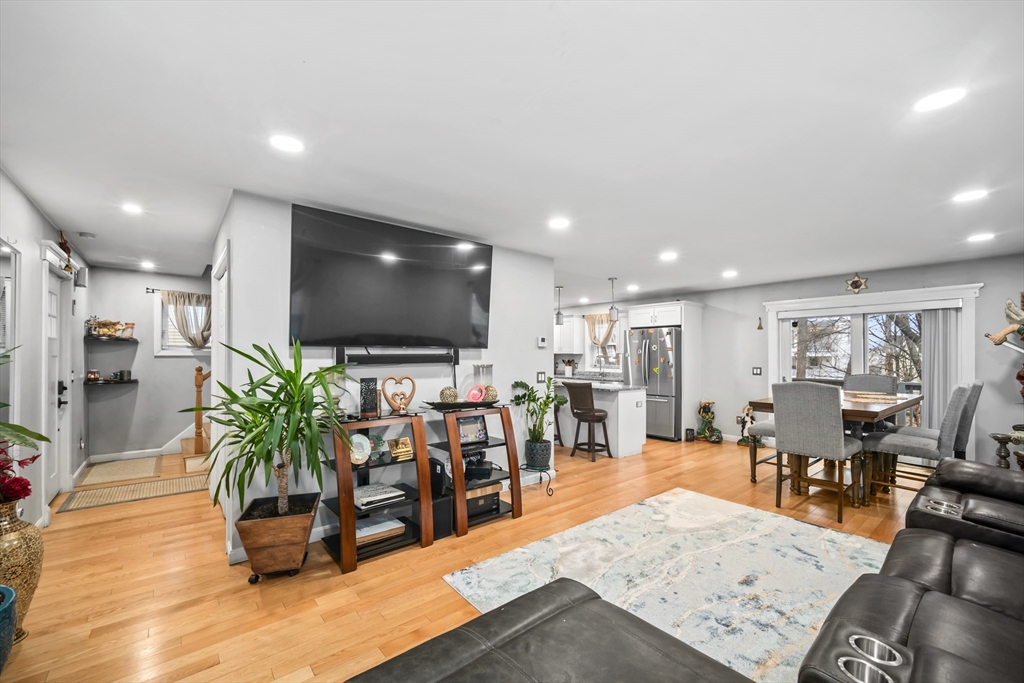 19 Observatory Ave